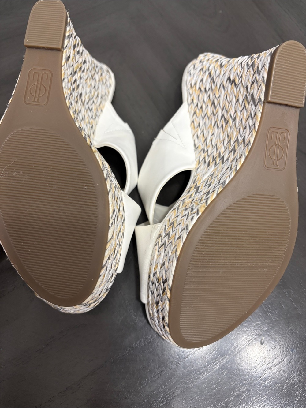 Jennifer Lopez White Open-Toe Platform Wedge Slide Sandals Espadrille Heel NWOT - Picture 4 of 6